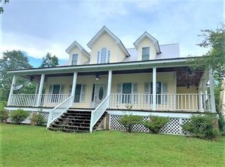 24 Bedford Rd, Sulligent, AL 35586