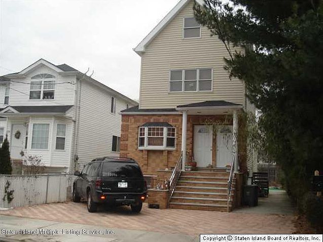 1st image of 115 Hett Ave