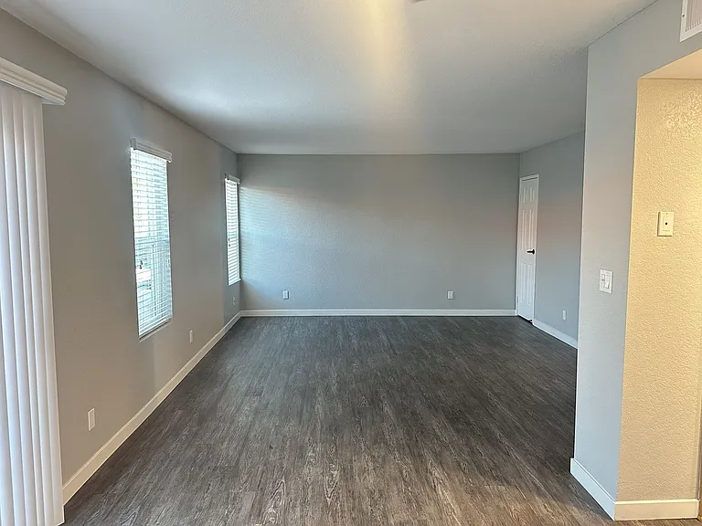 Corona Pointe Resort — Photo 220