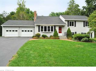 4 Springbrook Ln, Simsbury, CT 06070