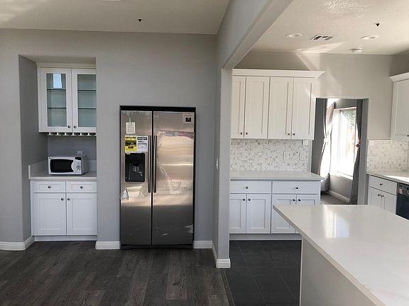 3rd image of 11296 Vista Ln