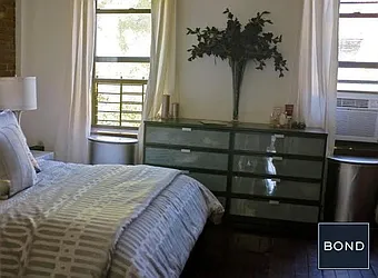 Rented by Bond New York