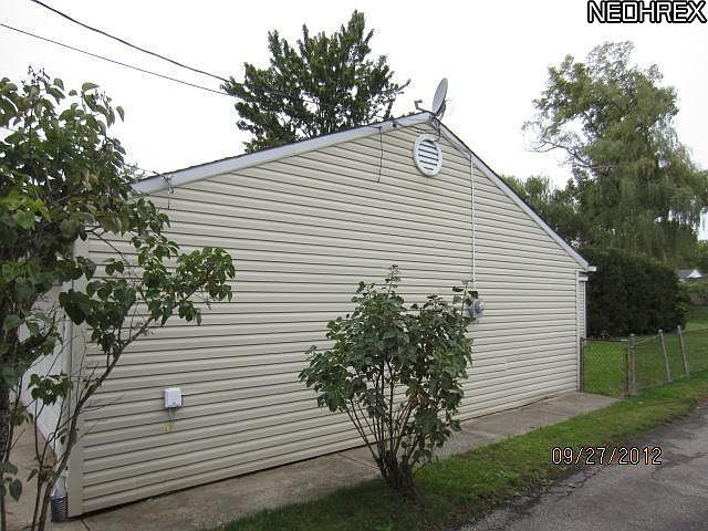2nd image of 1911 Sunview Dr