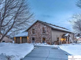 75 Peppermill Point Valley NE, Valley, NE 68064