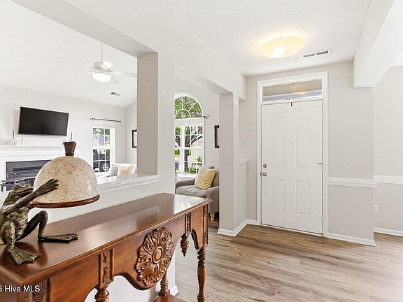 3rd image of 3613 Providence Court