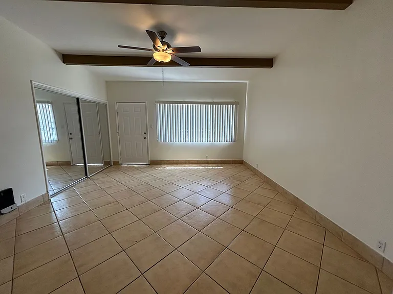 1702 Three Boys Apartments — Photo 6