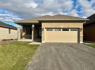 132 Stonecrest Blvd, Quinte West, ON K8R0A2
