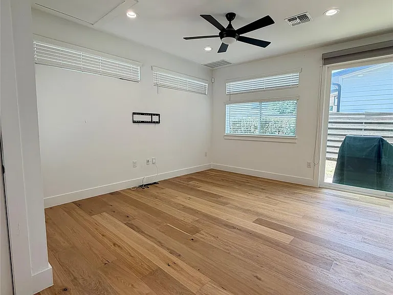 6102 Ponca St #2 — Photo 6
