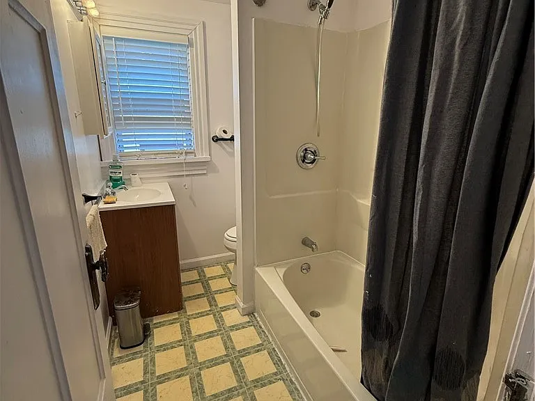 29 Highland Ave — Photo 8