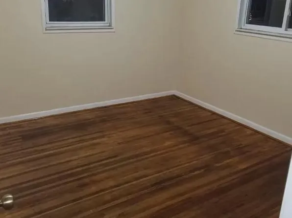 4632 Grindley Park, Dearborn Heights, MI 48125