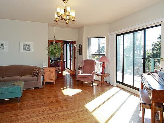 5th image of 511 Farallon Ave