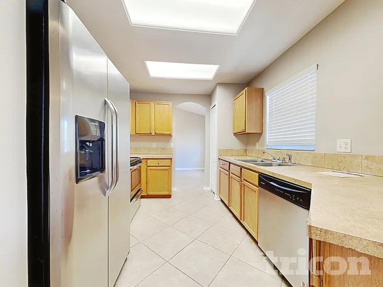808 Coleman Ave — Photo 6