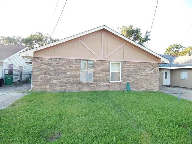 1st image of 2860 Barataria Blvd