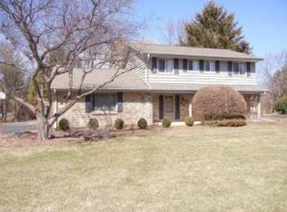 18770 Surrey Ln, Brookfield, WI 53045