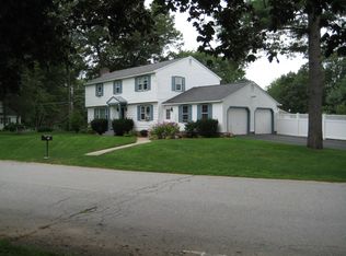 23 Hunters Ln, Nashua, NH 03063