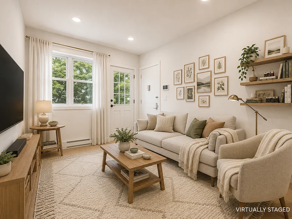 42 Pilling St #3A