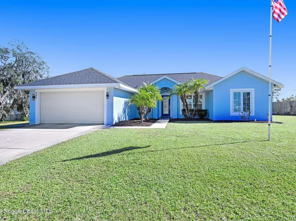 445 Lakeview Ave, Titusville, FL 32796