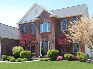 2708 Hayes Ln, Bloomington, IL