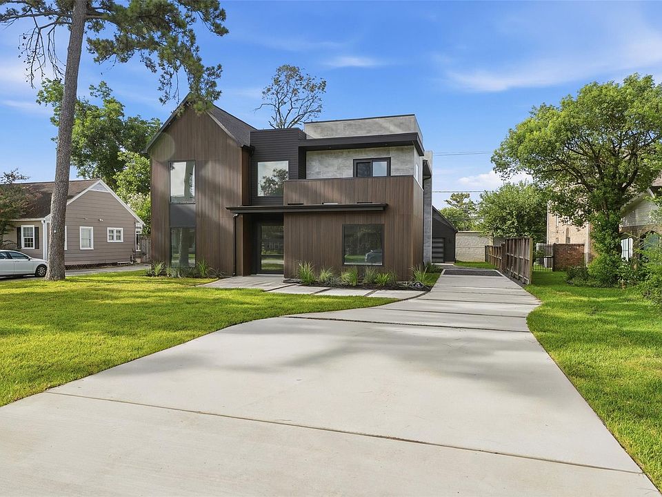 1st image of 519 W 30th St