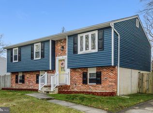 51 Jamar Dr, Severna Park, MD 21146