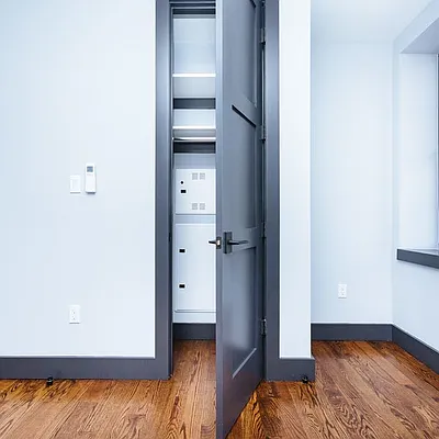 Rented by Nooklyn NYC LLC | media 23