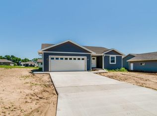 11364 Monteville Ct, Trempealeau, WI 54661