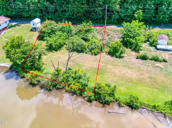 1534 E Pearly Smith Rd, Louisville, TN 37777