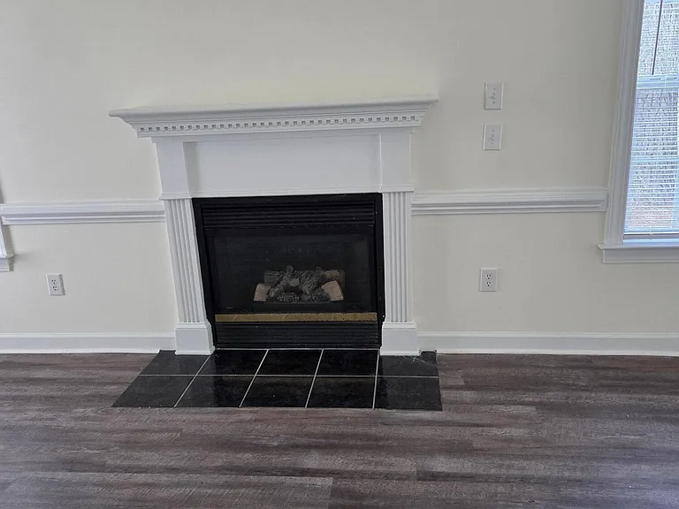 2904 Rockport Dr — Photo 5