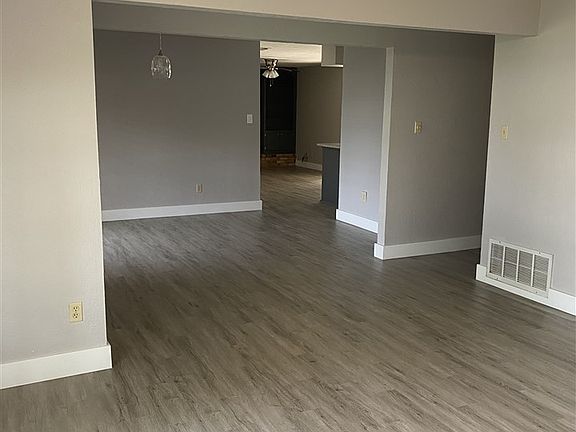 4th image of 7901 NW Terrace Hills Blvd