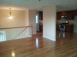 33 Fiske St, Revere, MA 02151