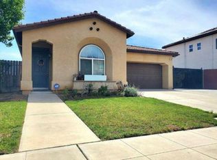 7409 E Garland Ave, Fresno, CA