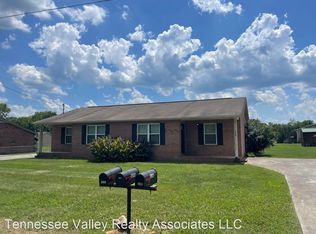 524 Wilson St, Lenoir City, TN 37771