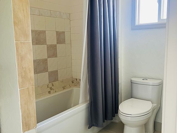 5th image of 3343 Keha Dr #B
