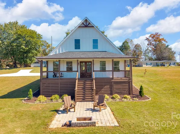 1811 Baber Rd, Rutherfordton, NC 28139