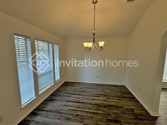 2nd image of 2807 Everhart Terrace Dr