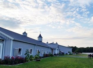 1258 Middle Rd, Riverhead, NY 11901