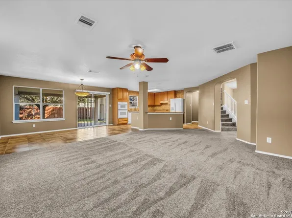 7514 Escada Crst, San Antonio, TX 78254