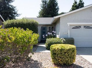 761 Almond Dr, Watsonville, CA 95076