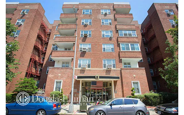 Sold by Douglas Elliman | media 10