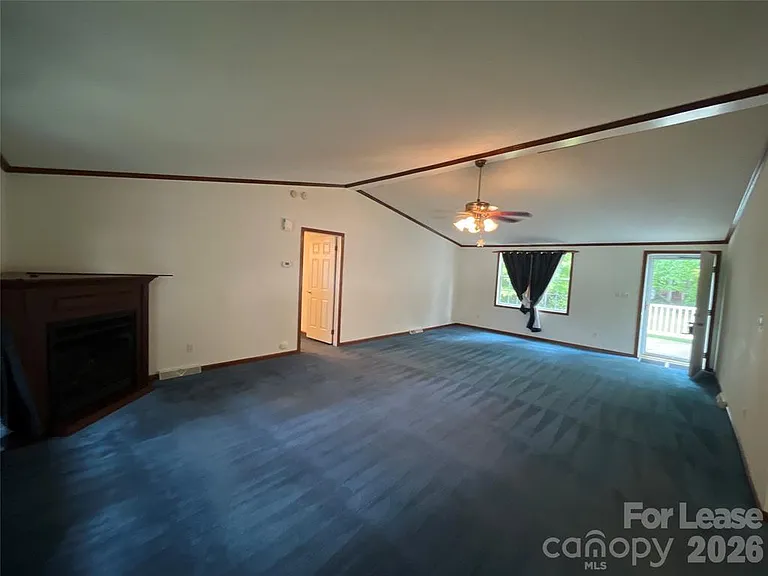 447 Kemp Rd — Photo 15