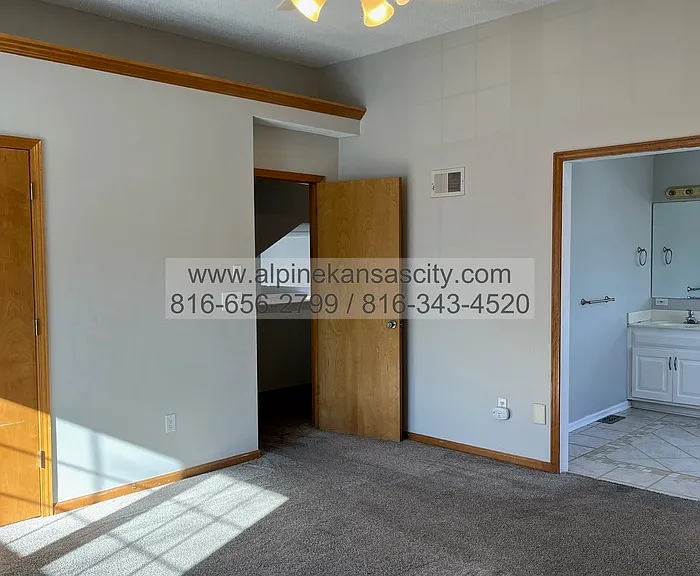 8116 NW 80th St — Photo 24