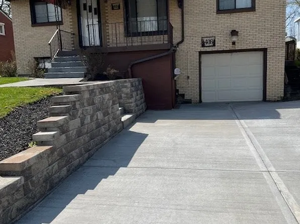 408 Pierina Dr, Pittsburgh, PA 15243