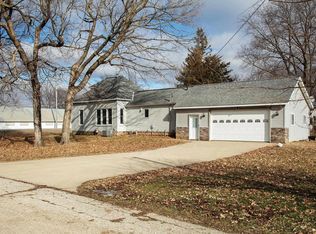 504 Greenwood Ave, Nashua, IA 50658