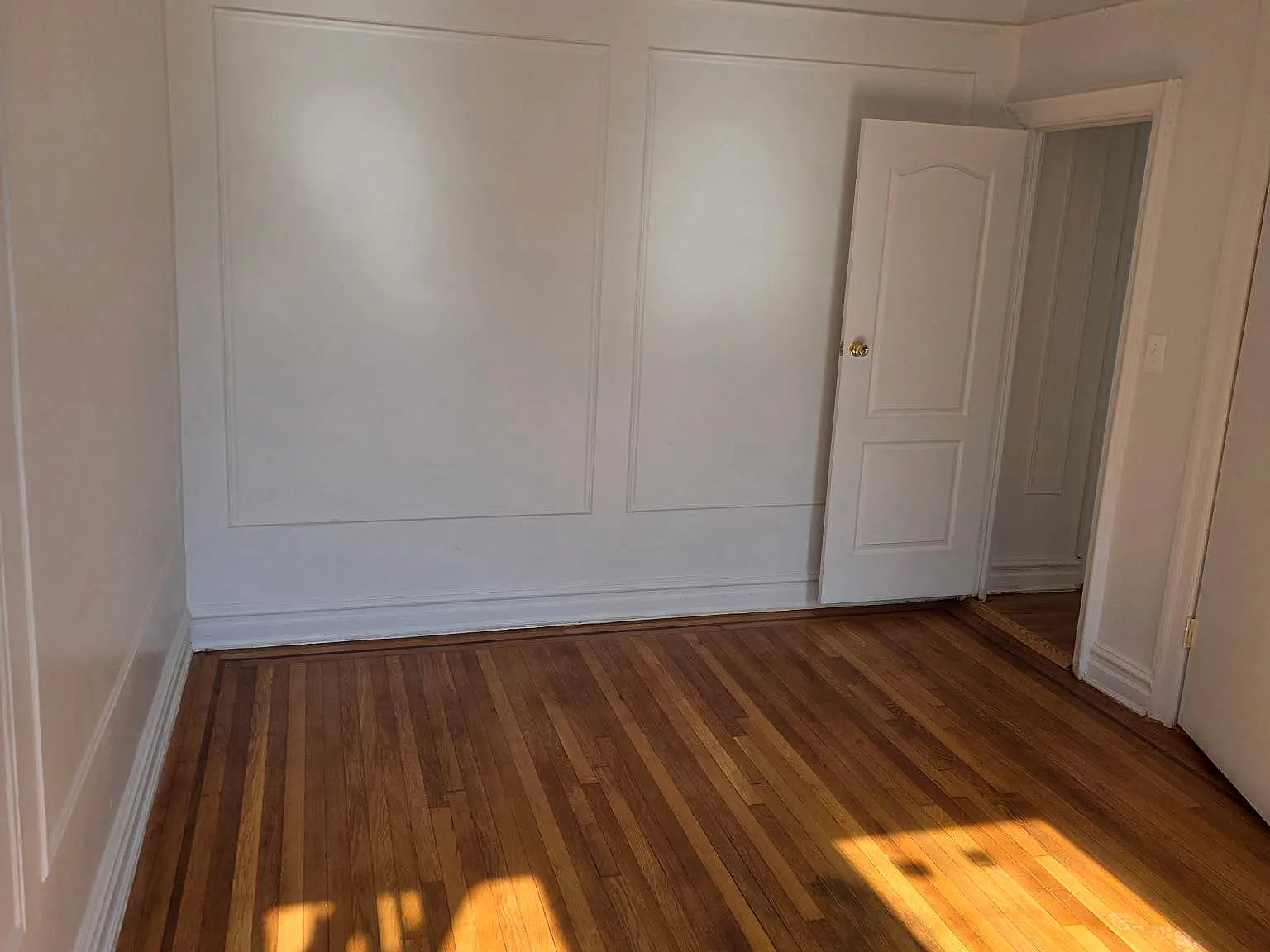 233 Linden Boulevard — Photo 3