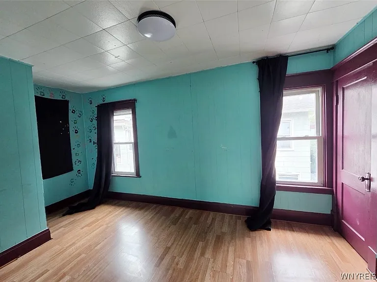1037 Walden Ave #4 — Photo 9