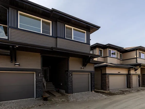 7020 Keswick Blvd SW #21, Edmonton, AB T6W 2P7