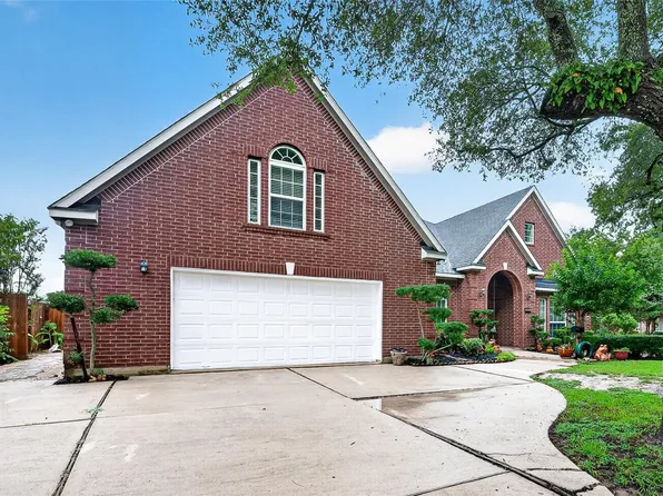 10117 Woodwind Dr, Houston, TX 77025