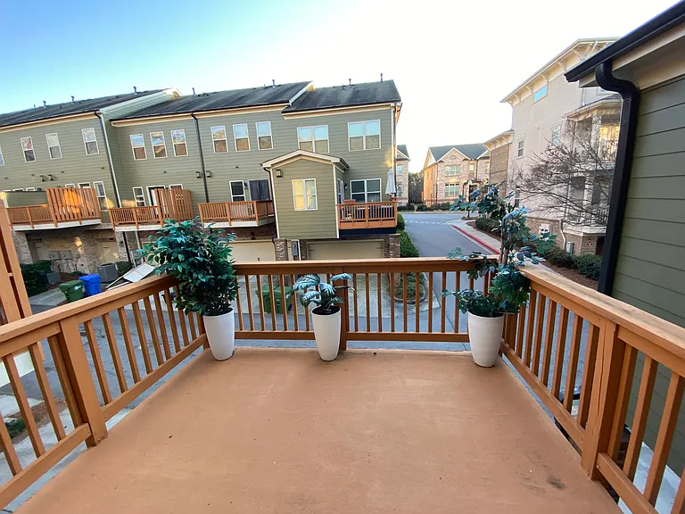 1211 Lavista Rd NE — Photo 21