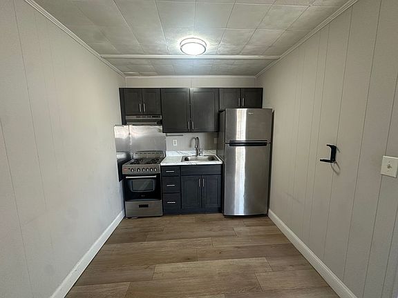 3rd image of 18 Huron Ave #12A