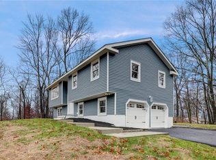 1 Sheryl Ln, Mahopac, NY 10541